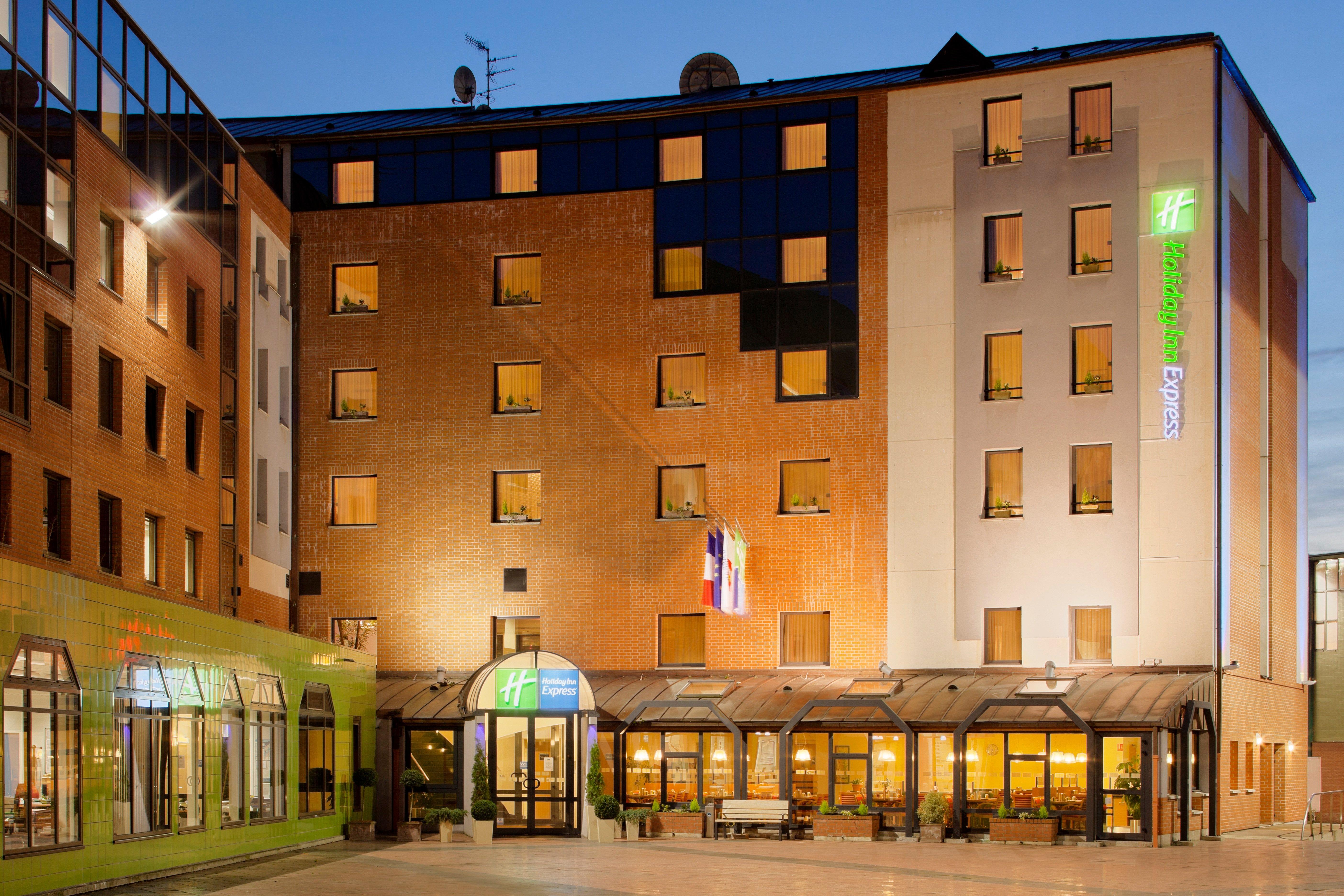 Holiday Inn Express Arras, An Ihg Hotel Exterior photo